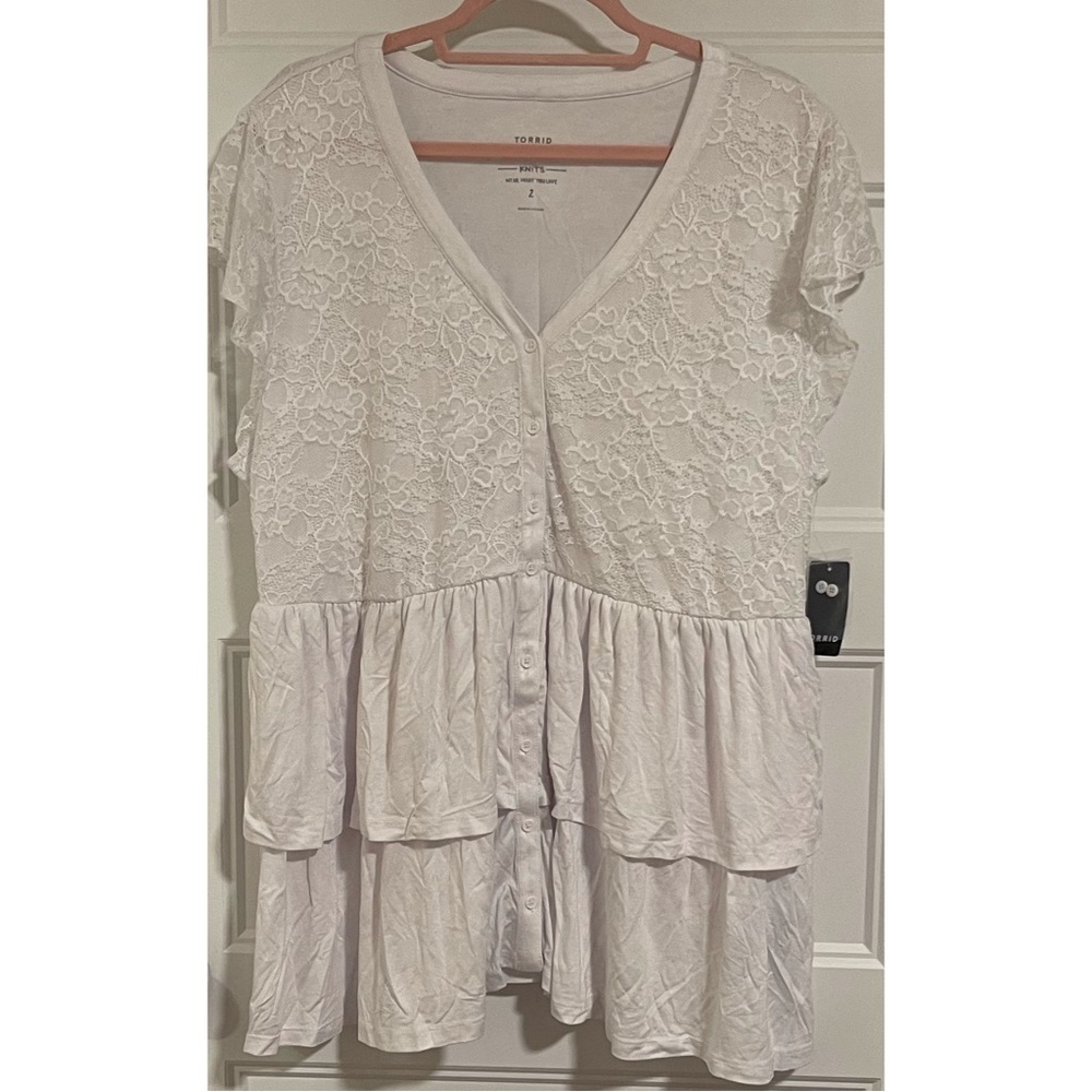 Torrid White Lace Tiered Women's Top NWT SZ 2 (18/20) - Picture 6 of 14
